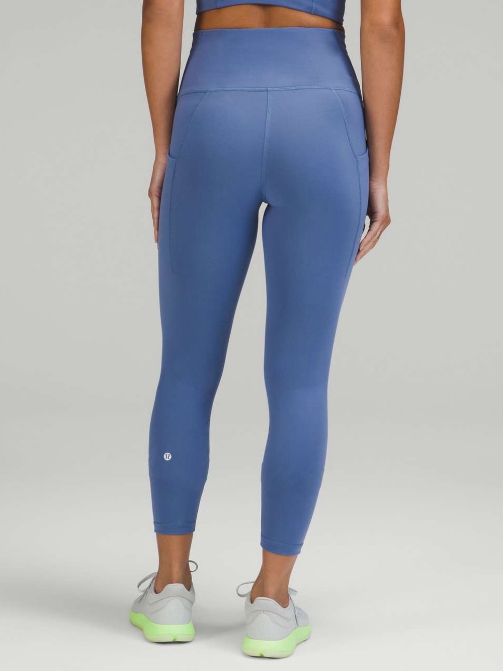 Lululemon Wunder Train High-Rise Tight with Pockets 25" in Water Drop Size 6